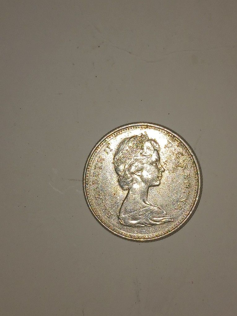 Vintage Queen ELIZABETH 2 COINS