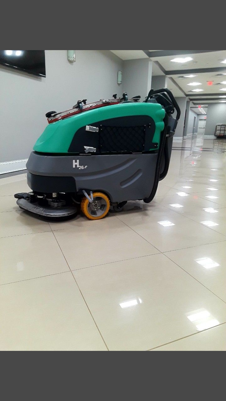 scrubber floor