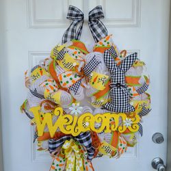 Welcome Easter Wreath Thumbnail