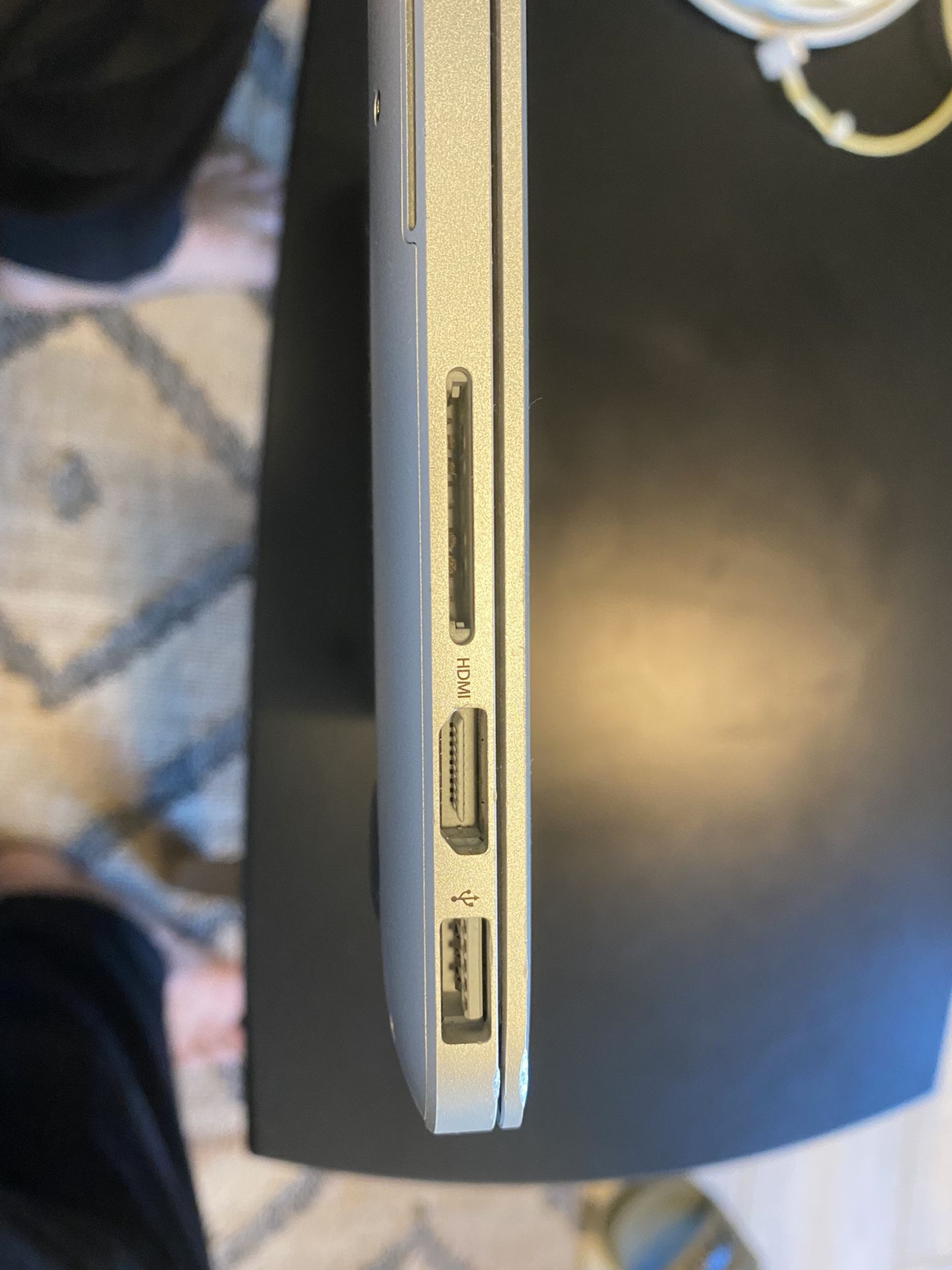 Macbook Pro (Retina 13, 13-inch, Early 2015)