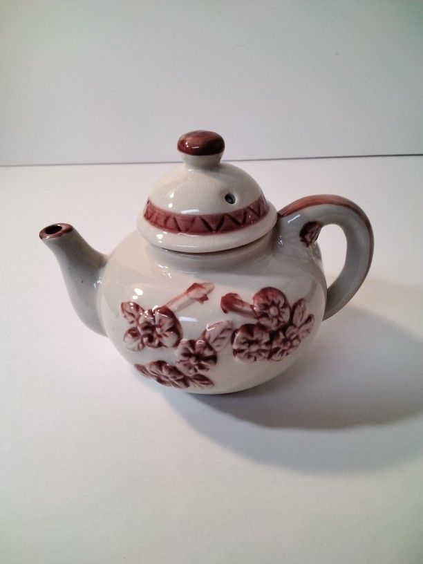 Very Cute Little Tea Pot. Buy Two For The Same Shipping As One .