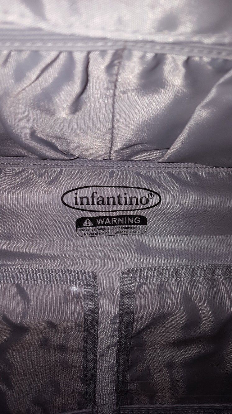 Infantino Organizer