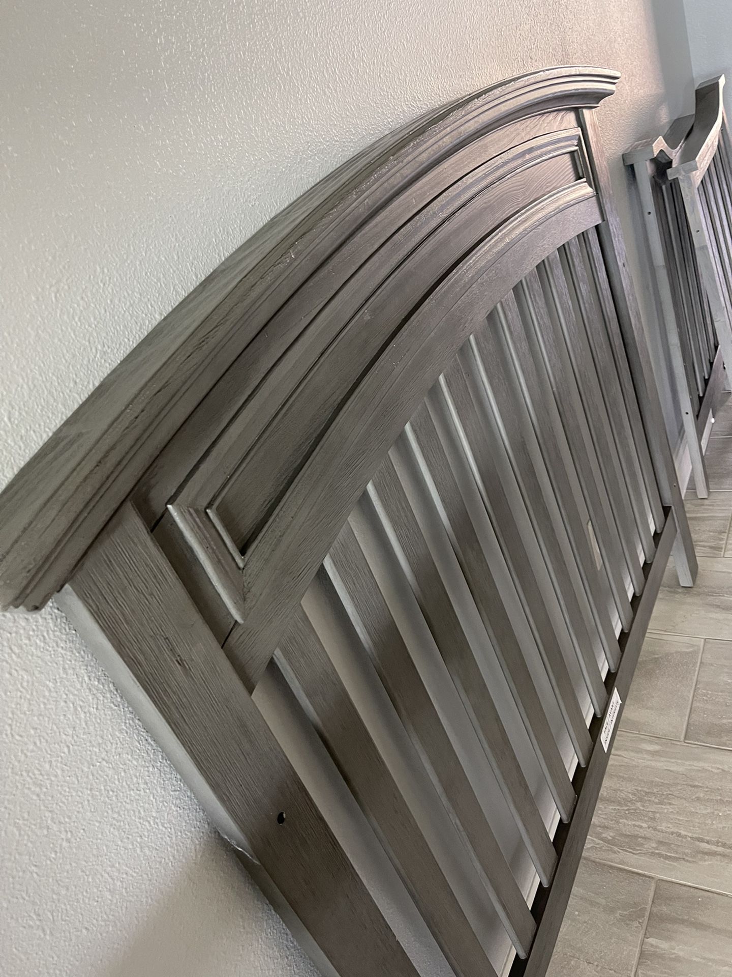 Baby Crib With Mattress