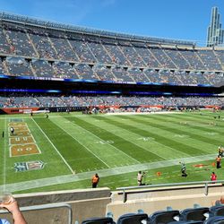2 Chicago Bears vs Baltimore Ravens 11/21/21 United Club Section 214 Row 5 Tickets  Thumbnail