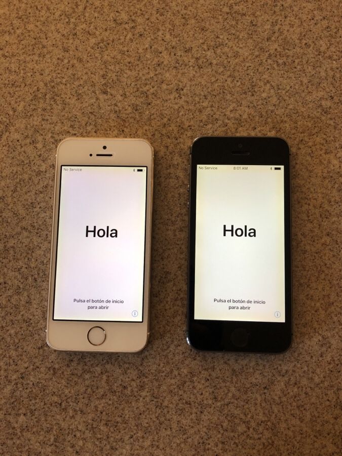 Selling two iPhone 5s 16G in great condition