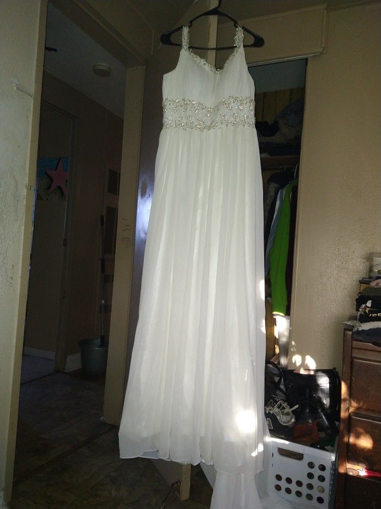 Simply Bridal Wedding Dress
