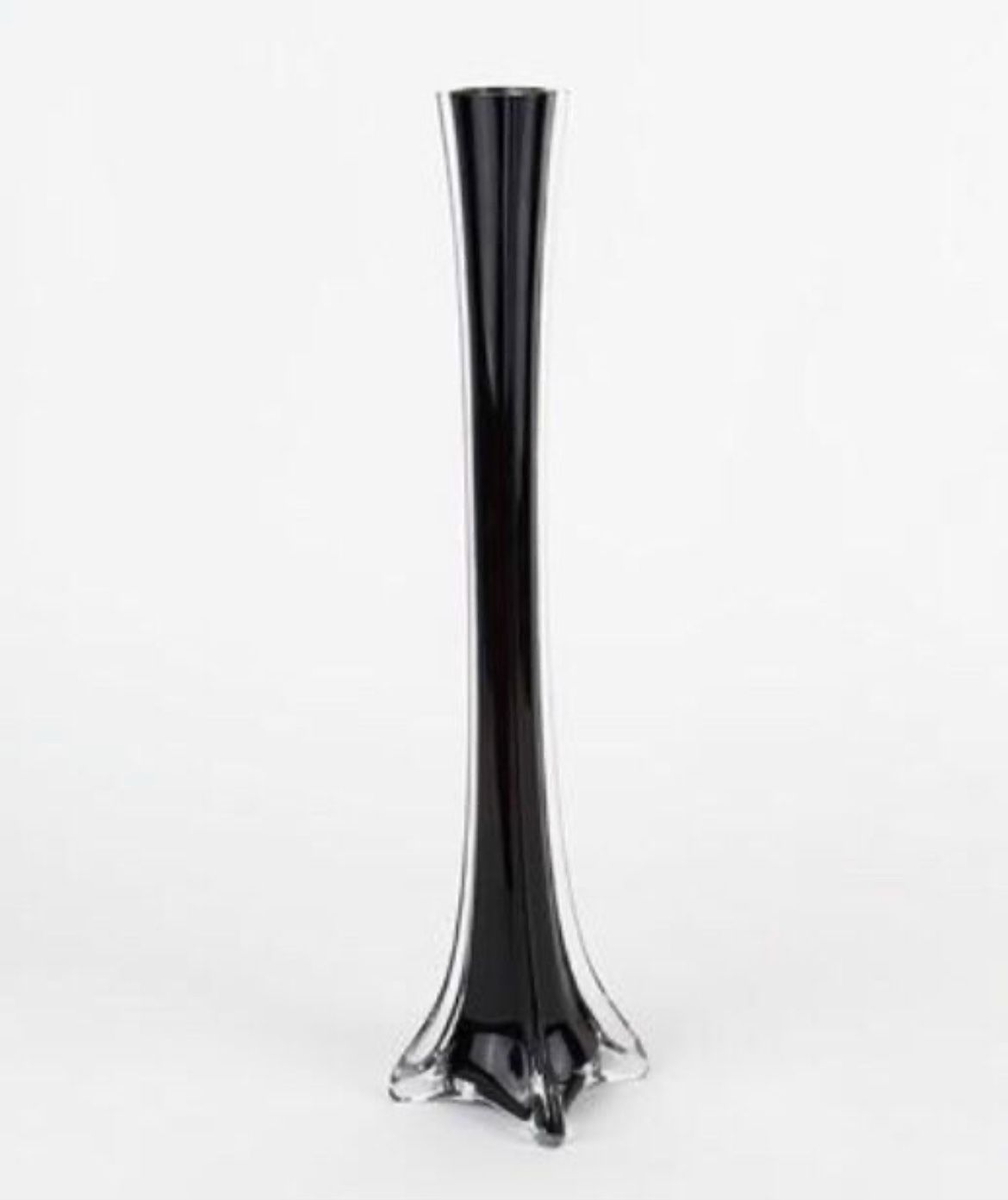 15 Eiffel Vases