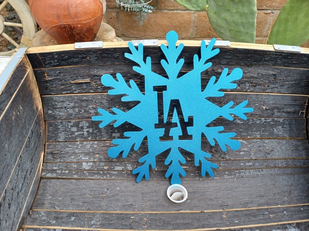 BIG LOS ANGELES DODGERS SNOW FLAKES