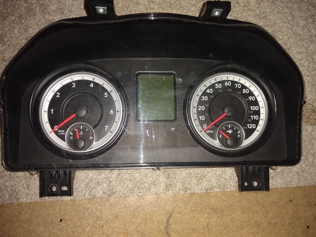 Cluster Gauge Out Of 2015 Ram 1500