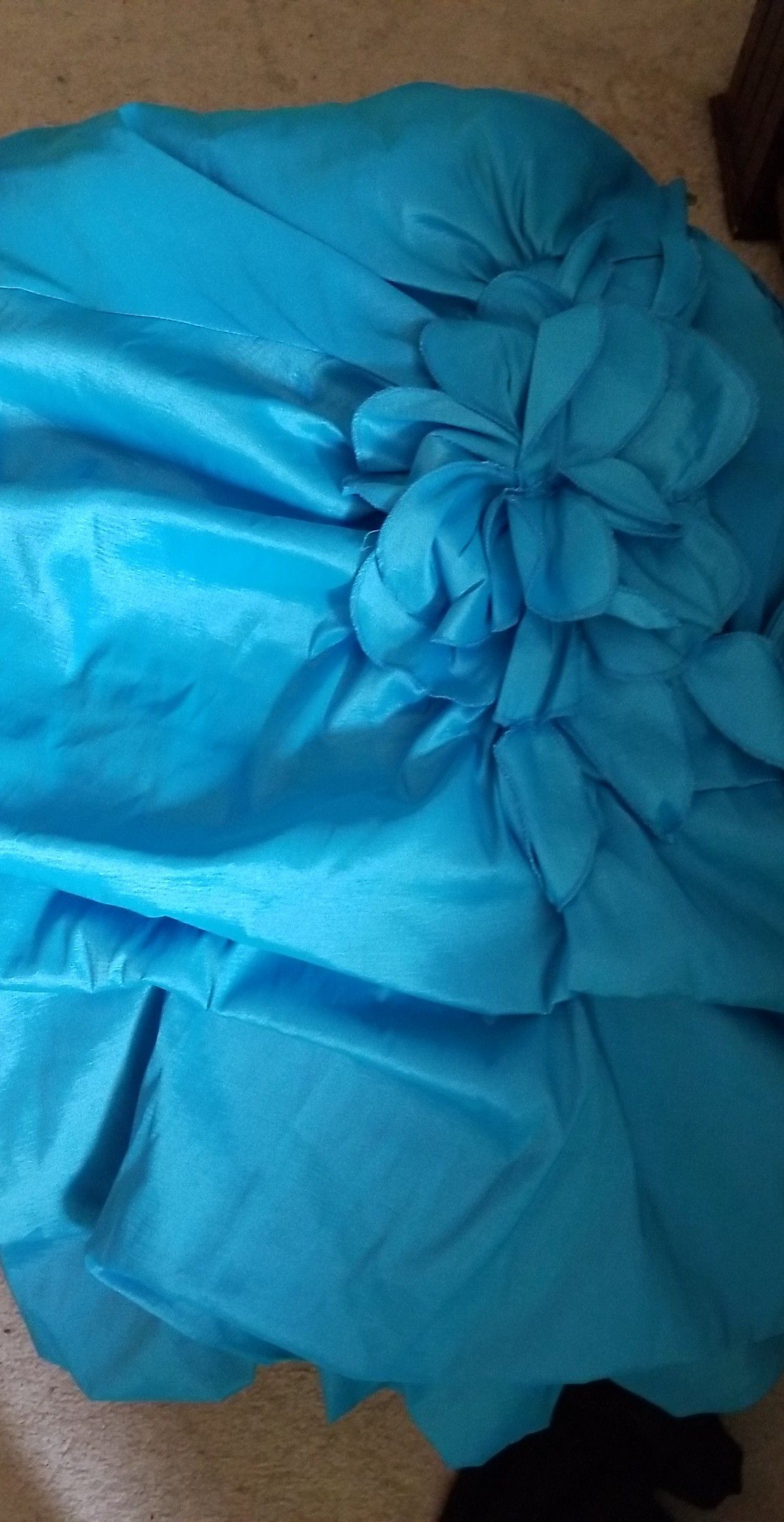 SHORT PROM DRESS. LIGHT BLUE COLOR. SIZE 13/14.❤ $50 or best offer