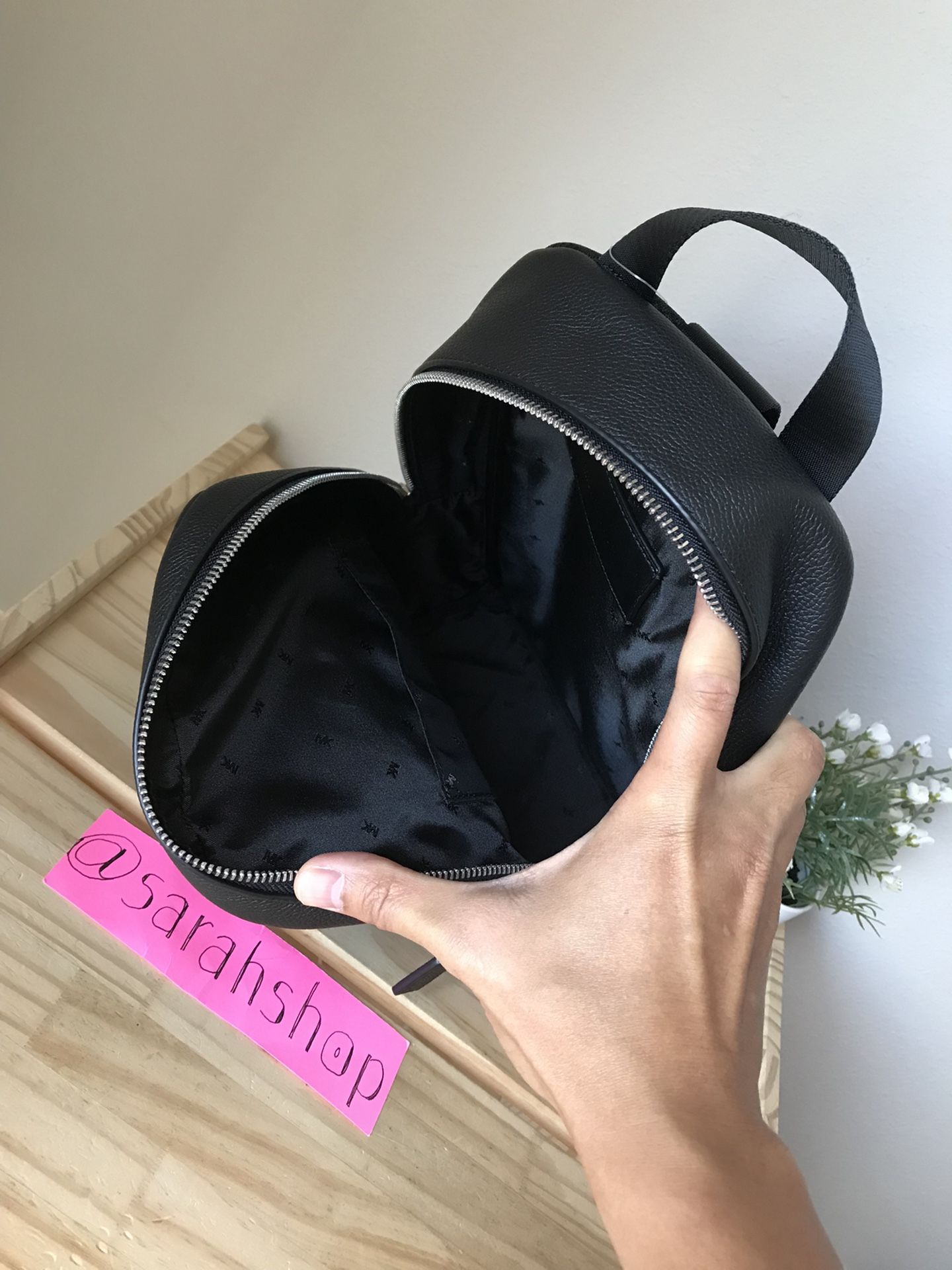 Michael Kors Sling Pack Men