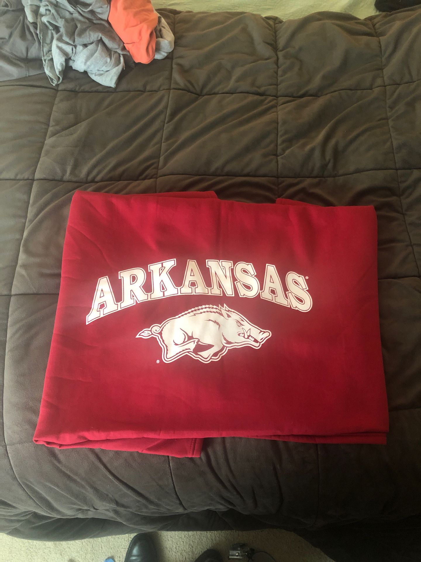 Razorback throw blanket