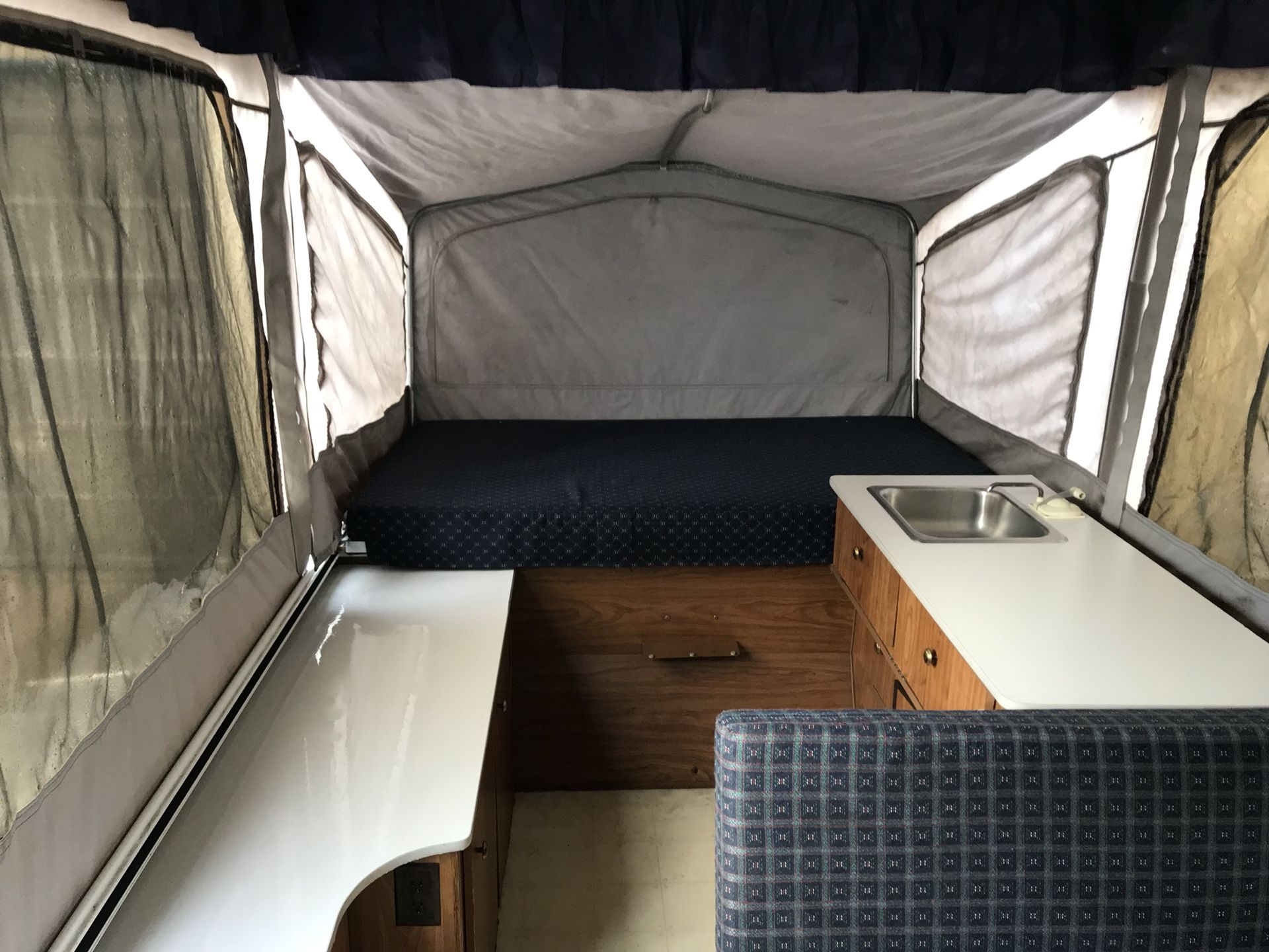 1995 Starcraft starflyer pop up tent trailer for Sale in Los Alamitos ...