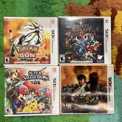 Nintendo 3DS Games Lot; Street Fighter 4 3D, And Shovel Knight Thumbnail