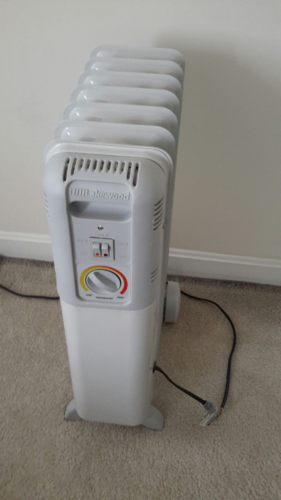 lakewood-model-7101-oil-filled-portable-electric-heater-with-3-heating