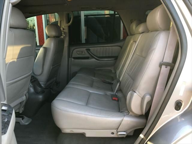 2003 Toyota Sequoia