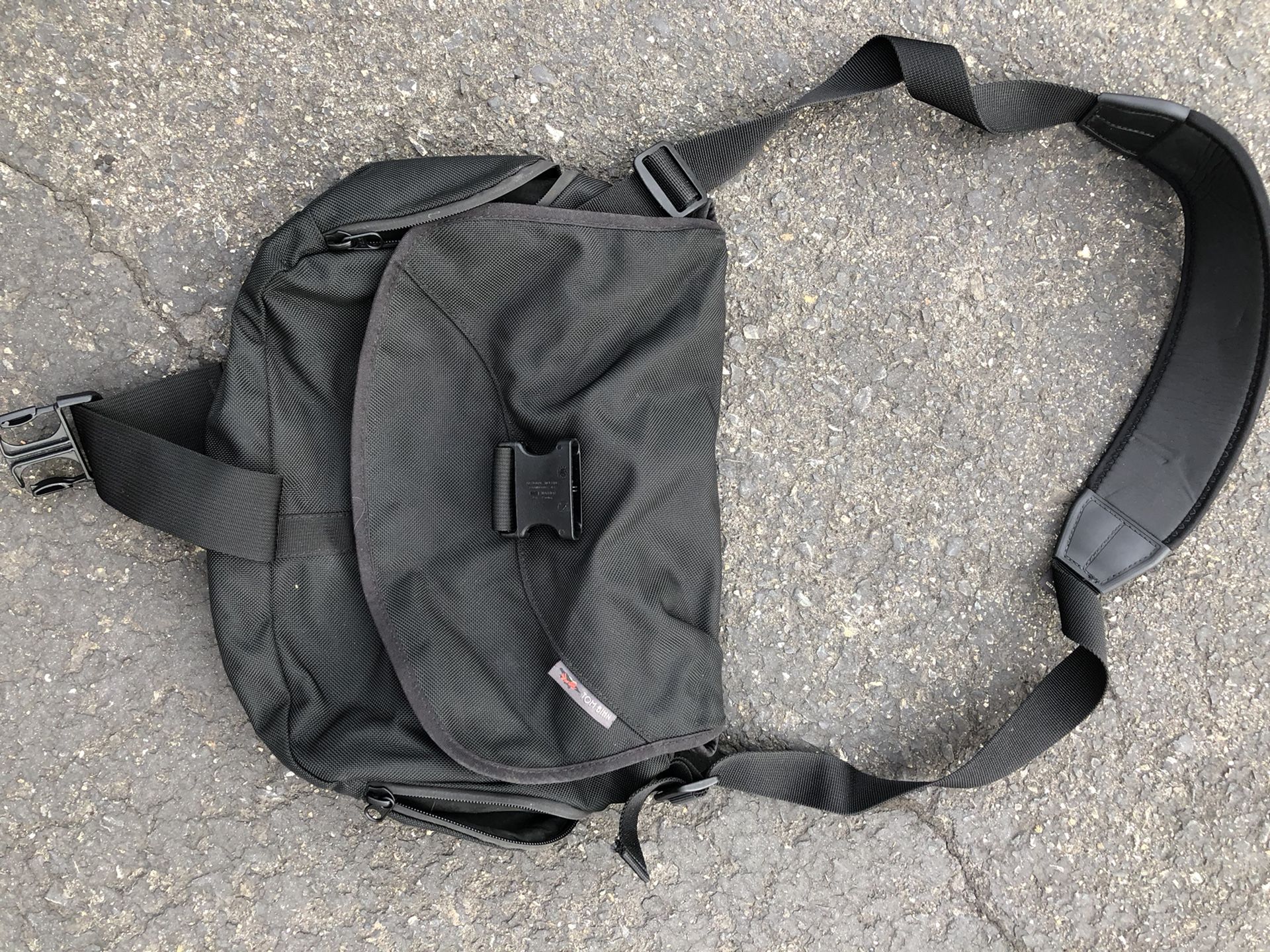 Tom Bihn IMAGO Messenger Bag