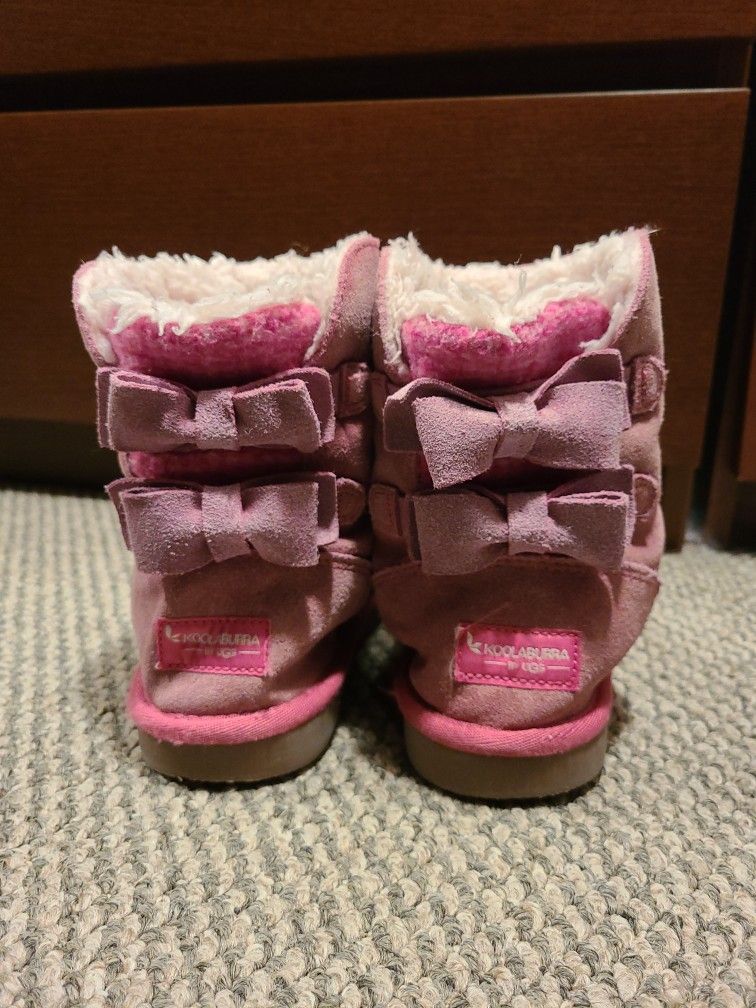 Ugg Boots/Slippers Size 1