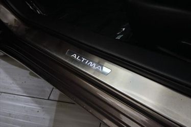 2013 Nissan Altima Thumbnail