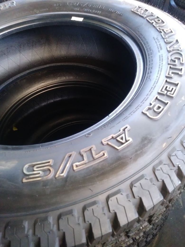 LT 275/65R18 Goodyear Wrangler AT/S