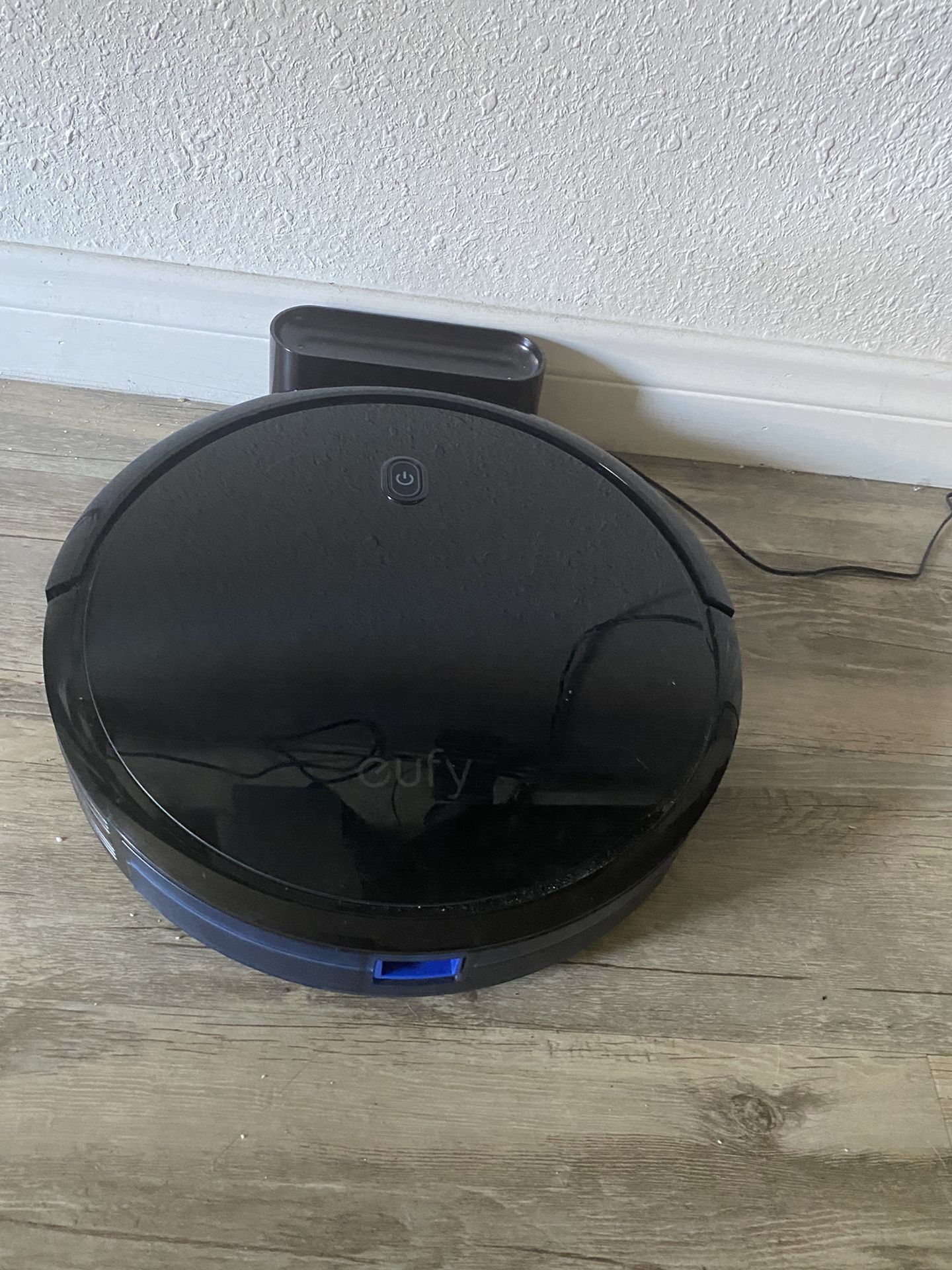 Robot Vacuum Cleaner Ufy
