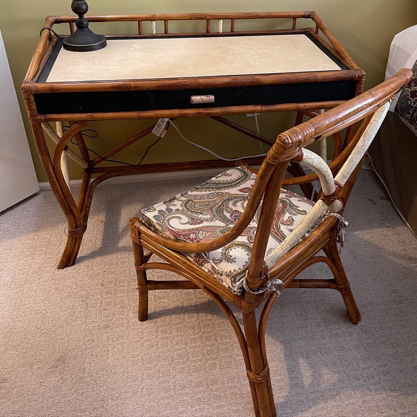 Friday Pick Up Rattan Desk And Chair Set Office
