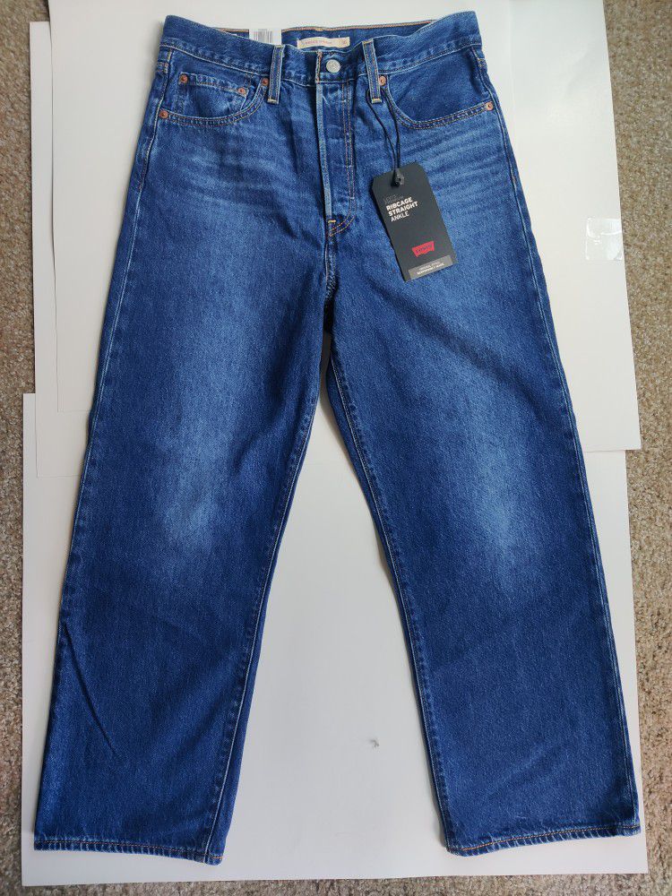 LEVI'S RIBCAGE STRAIGHT ANKLE Denim Jean's 30x27 NEW WITH TAGS!