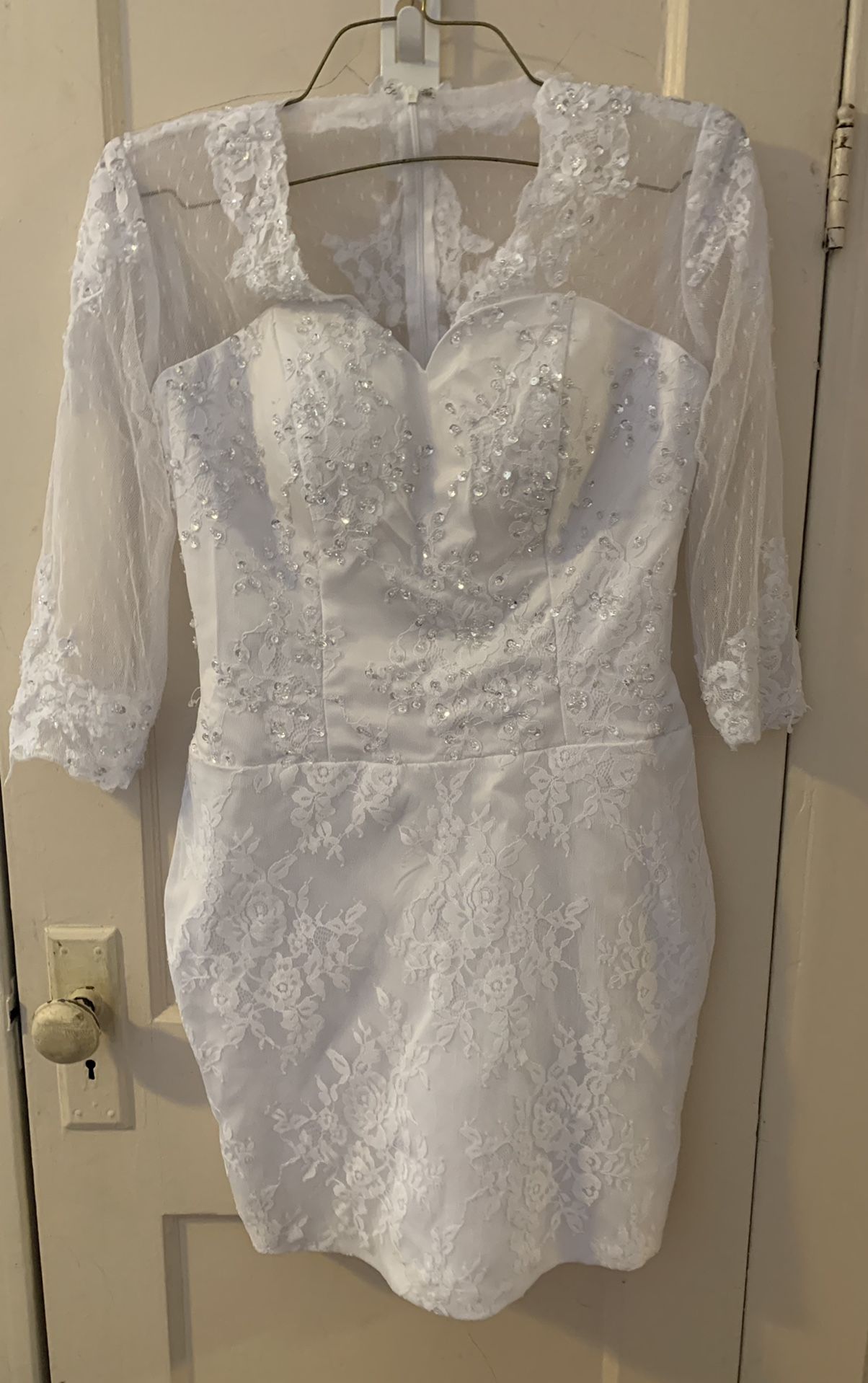 Wedding Dress Size 10 Never Worn