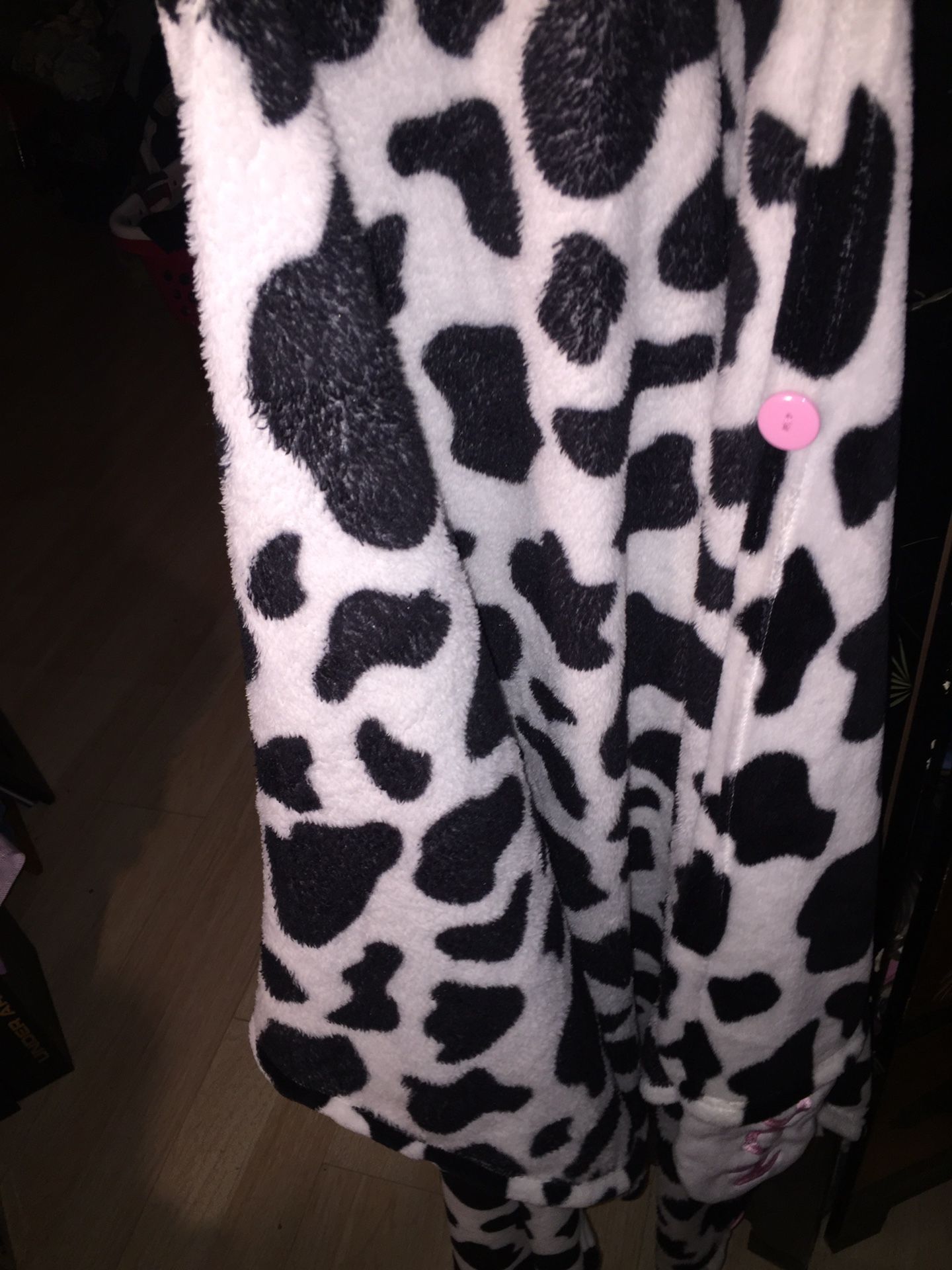 Cow hoodie moo hoofs like a throw blanket $12.00