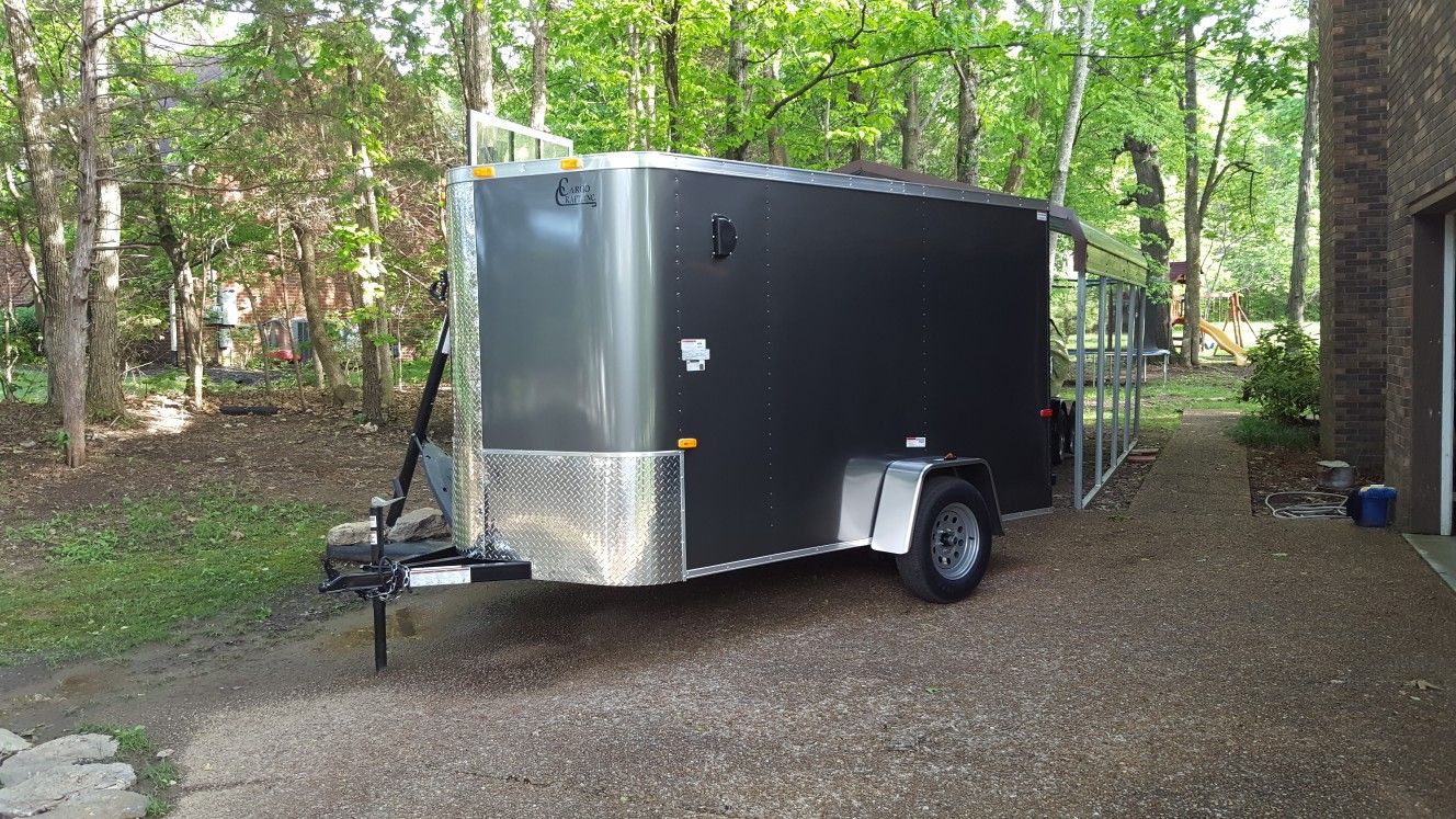 Enclosed cargo Trailer