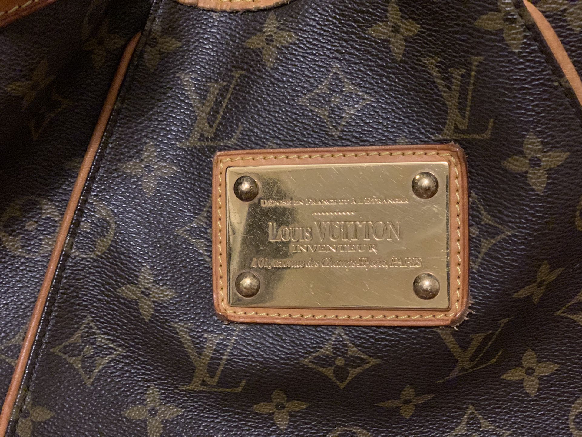 Louis Vuitton Galleria Hobo Monogram  Shoulder Bag