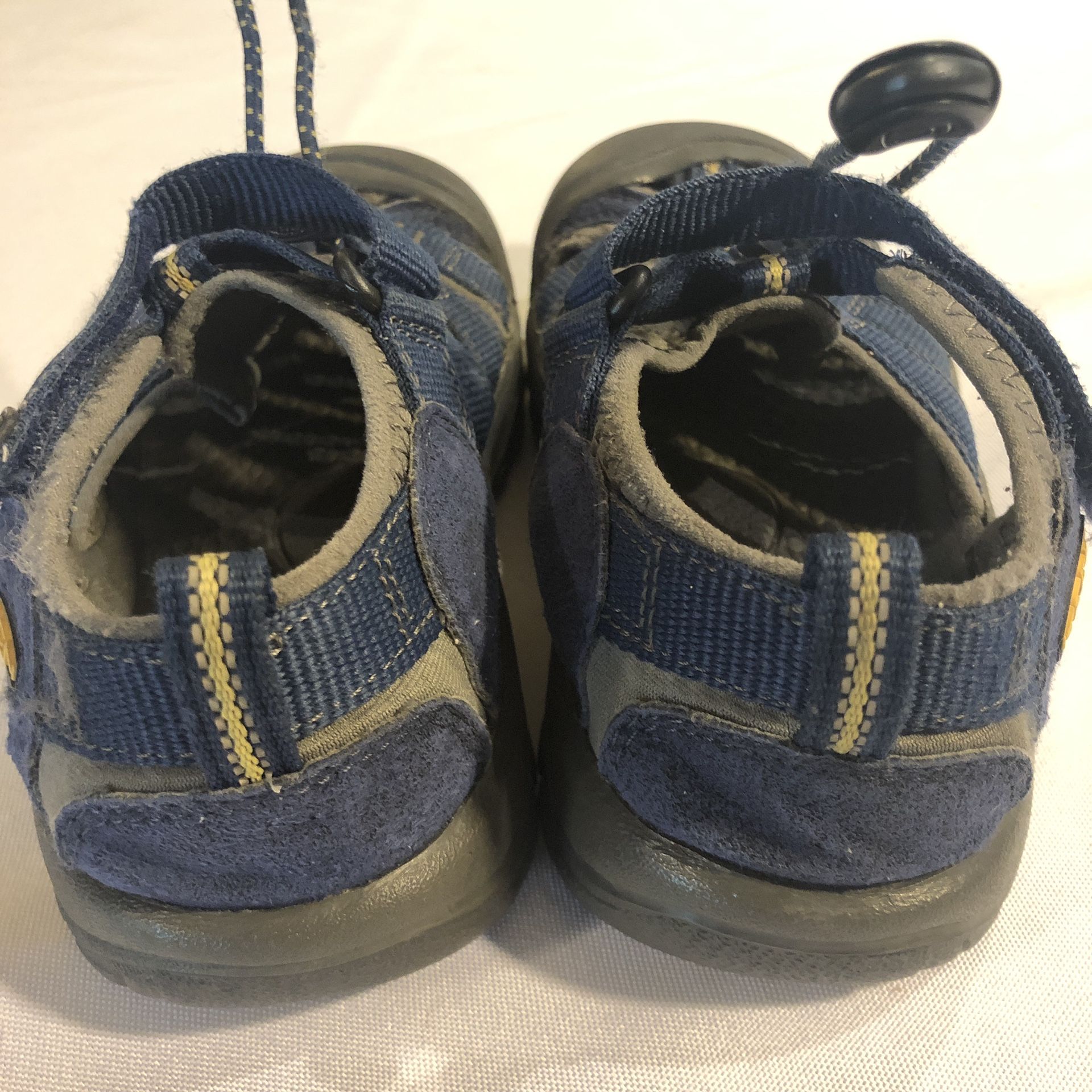 Keen Newport H2 Youth Kids Outdoor Waterproof Hiking Sandal Size 13 Navy Blue