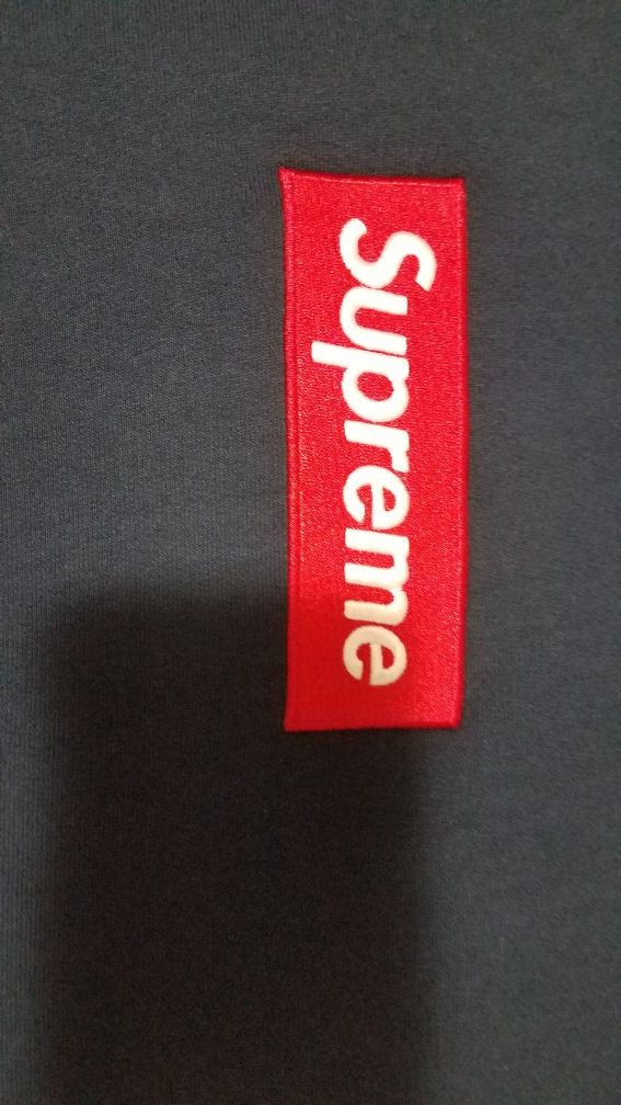 Supreme hoodie