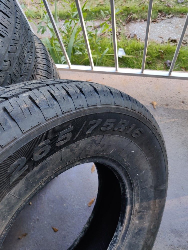 Tires. Suv - Truck