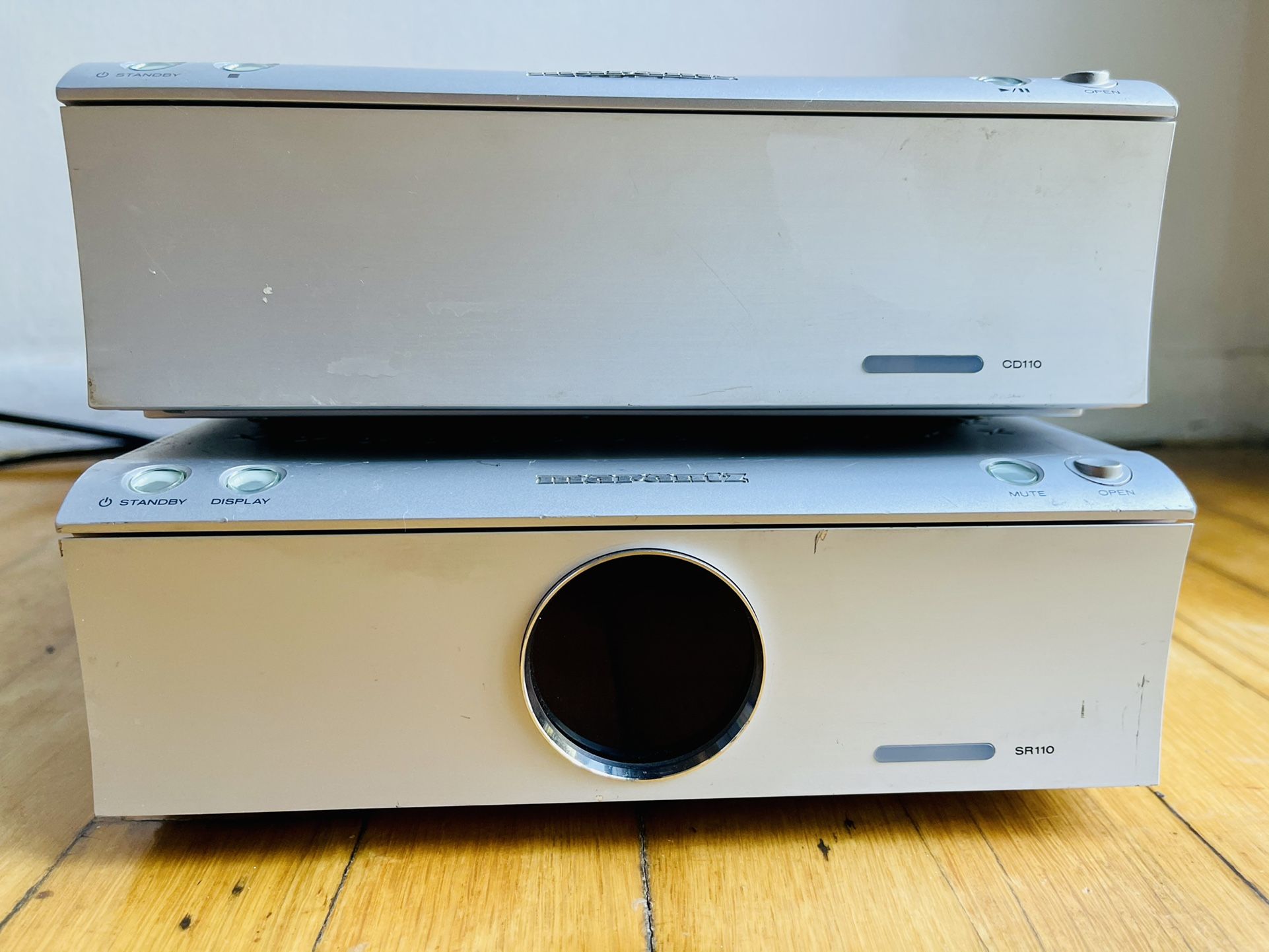 Marantz CD110 with Amplifier, Tuner SR110
