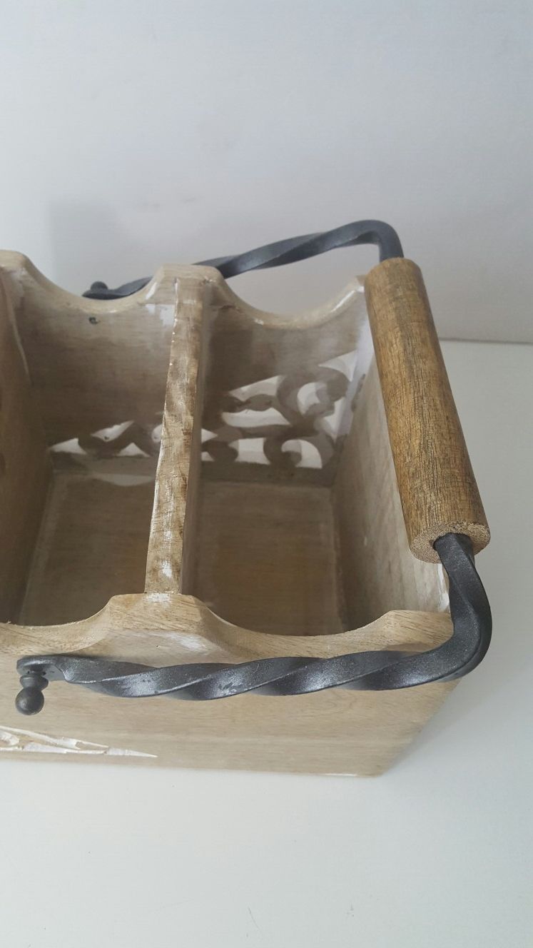 Wooden distressed letter organizer