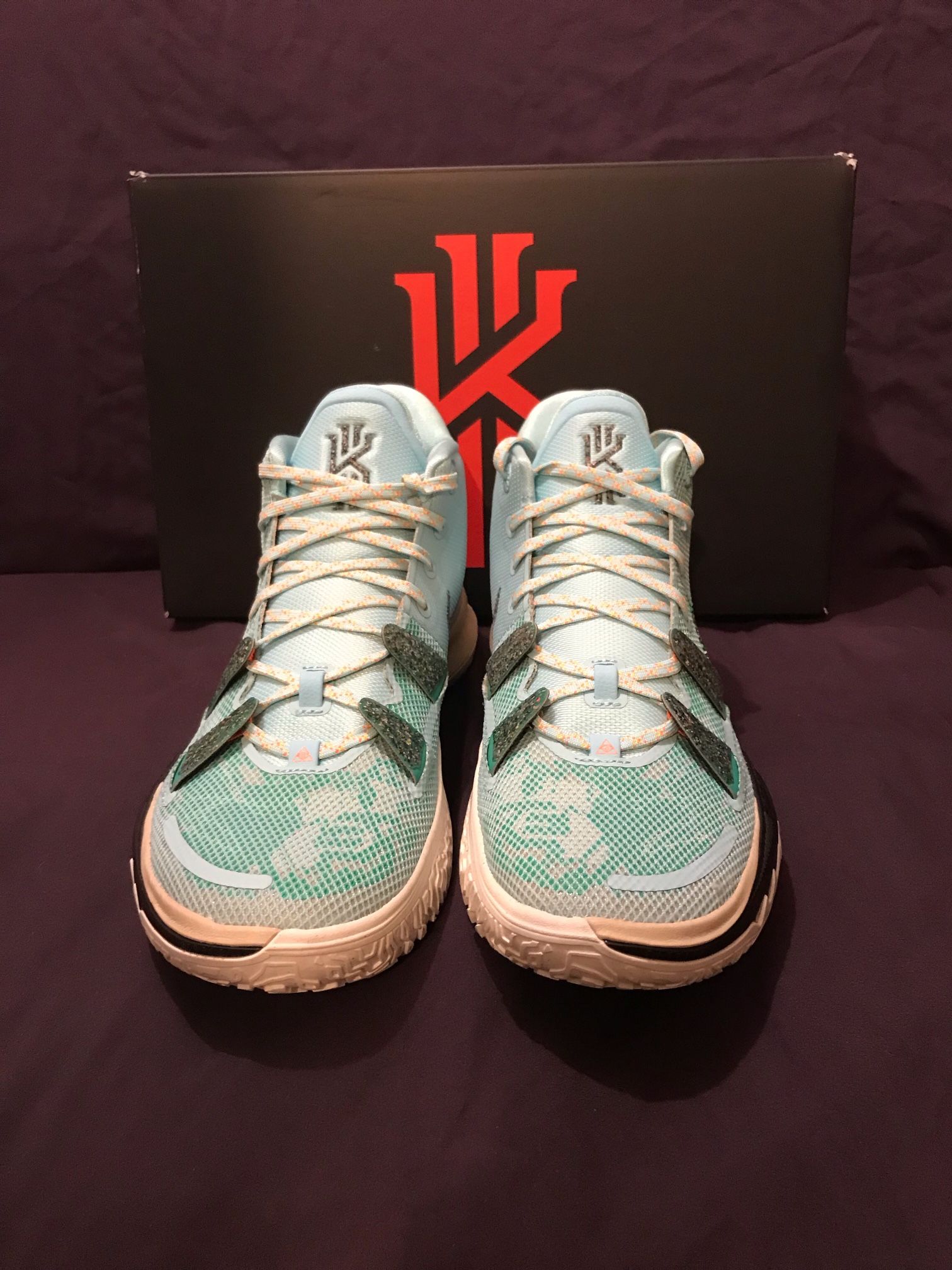 Kyrie 7 Copa