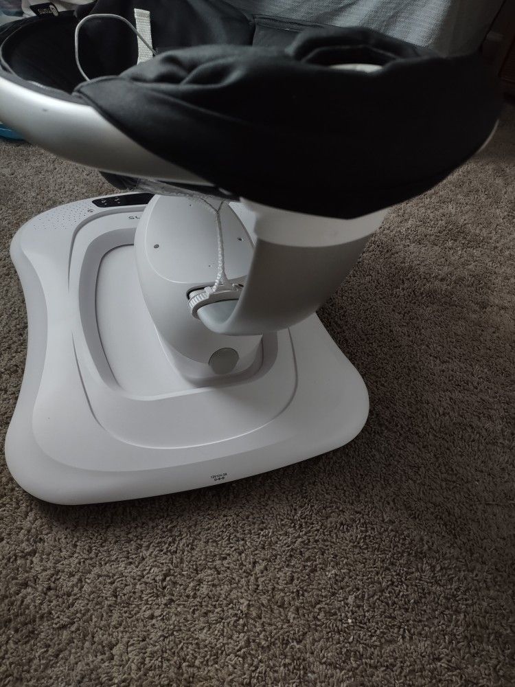4moms mamaroo 4 Baby Swing