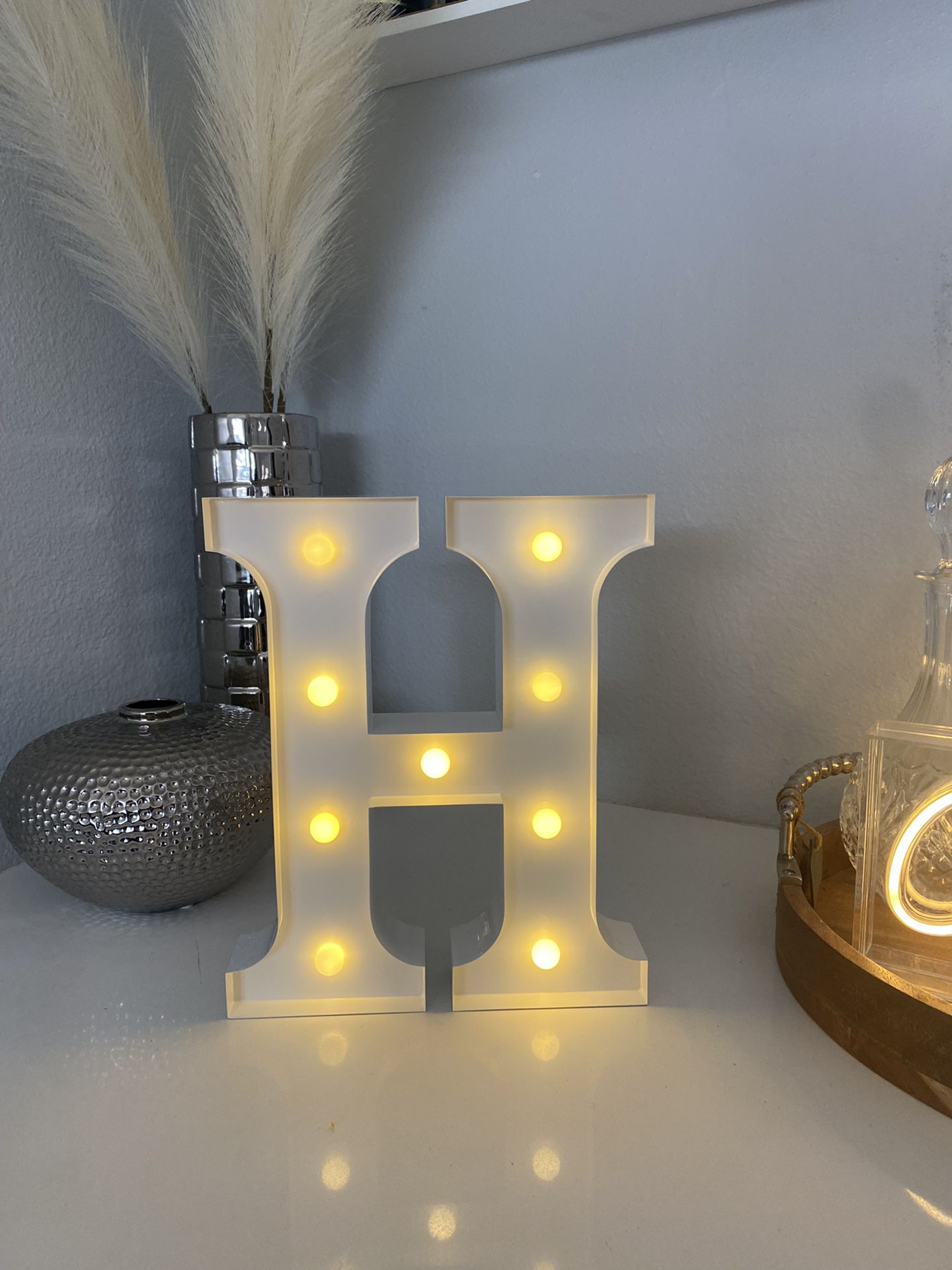 Marquee Letter “H”