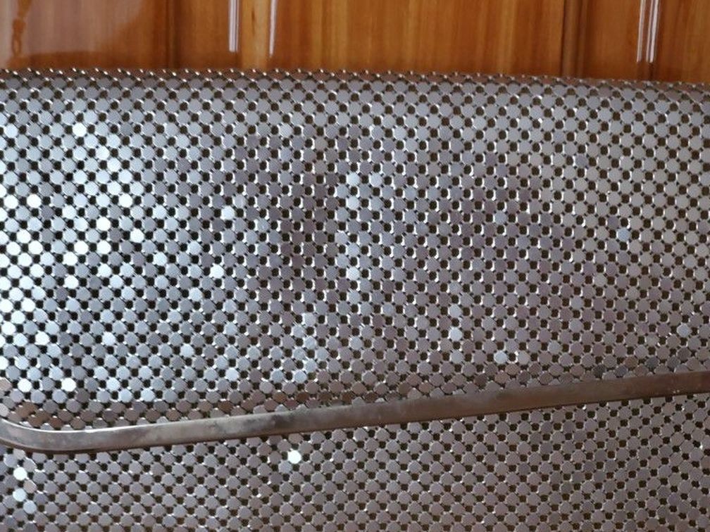 Silver Shade Crystal Metal Mesh Roll Evening Bag Clutch Purse Shoulder & chain strap Magnetic closure Metal Mesh Roll Evening Bag Clutch Purse (W10"