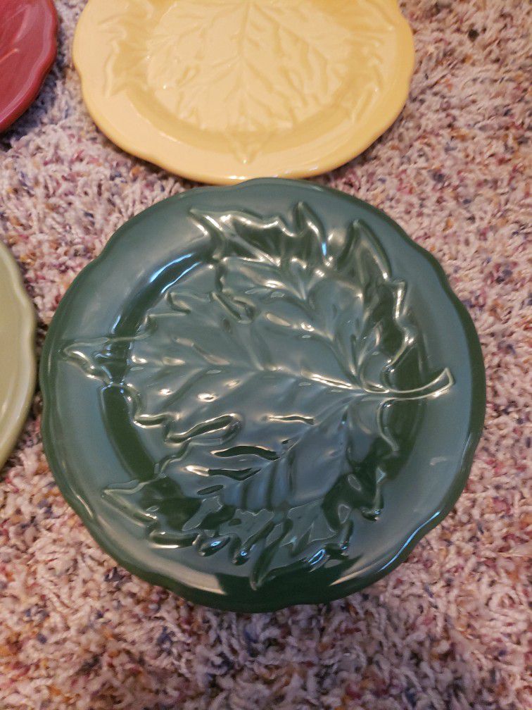 Longaberger Plate Set 