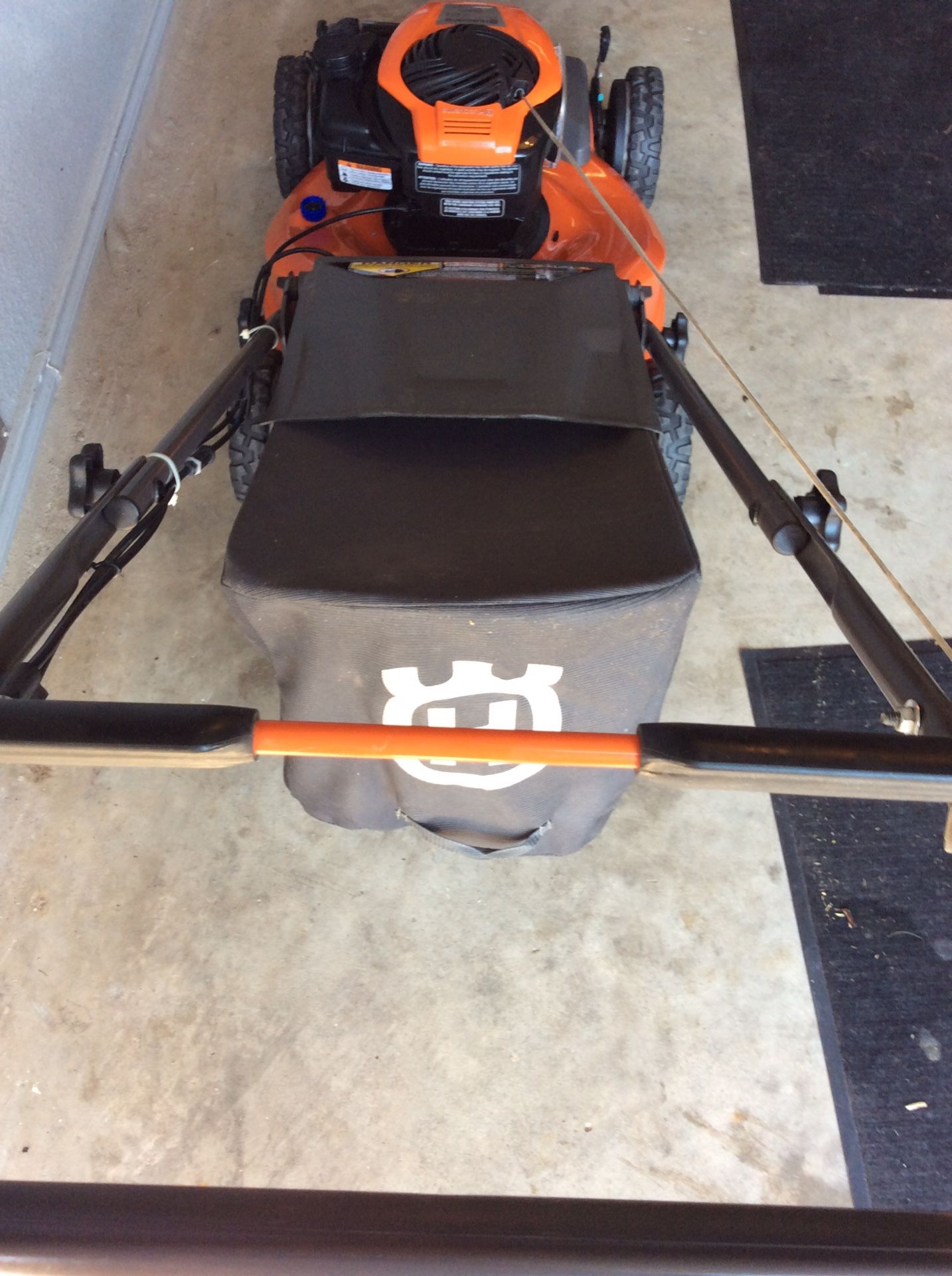 Husqvarna AWD LC221A lawn mower with bag for Sale in Universal City, TX