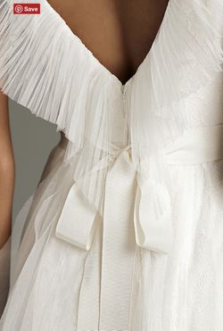 Vera Wang Ivory Wedding Dress Size 18 Tulle Flutter Back Sleeves Thumbnail
