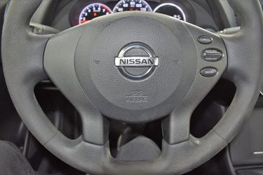 2012 Nissan Altima Thumbnail