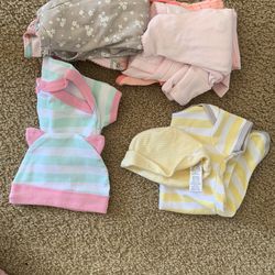 About 20 Newborn To 3 Month Onesies Thumbnail