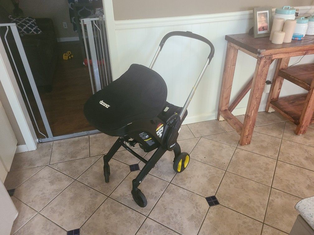 Doona Carseat Stroller