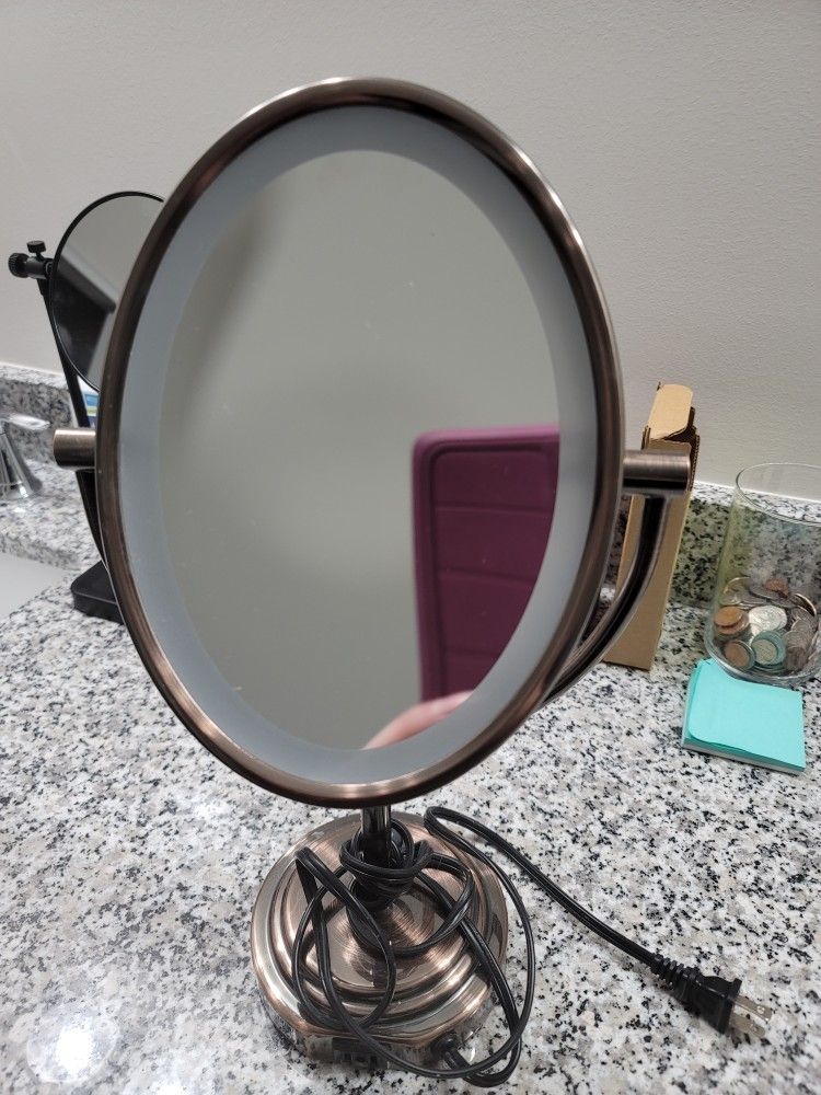 Conair Lighted Makeup Mirror - 2 Sides