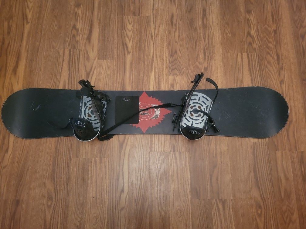 Snowboard