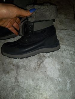 New Without Tags.. UGG Boots Size 8  Thumbnail