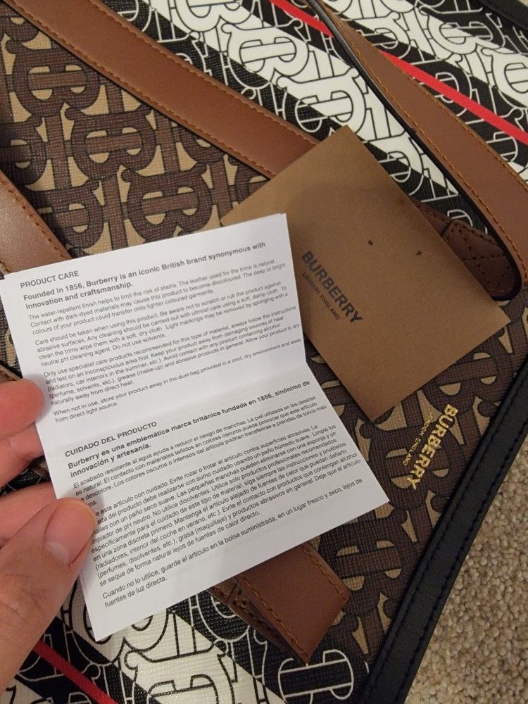 Burberry Tote